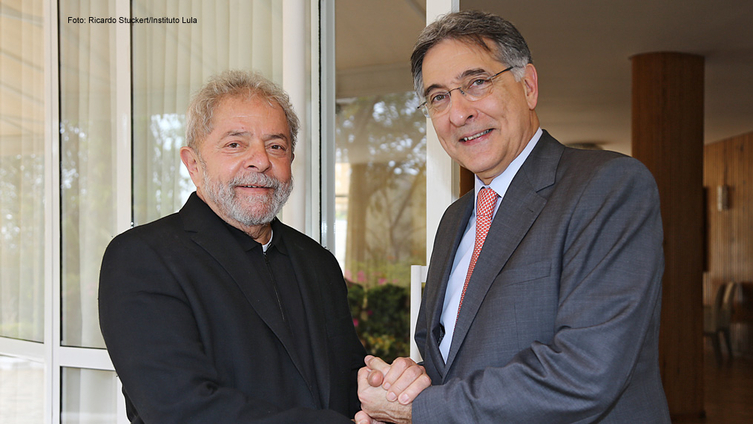 LULA-medium