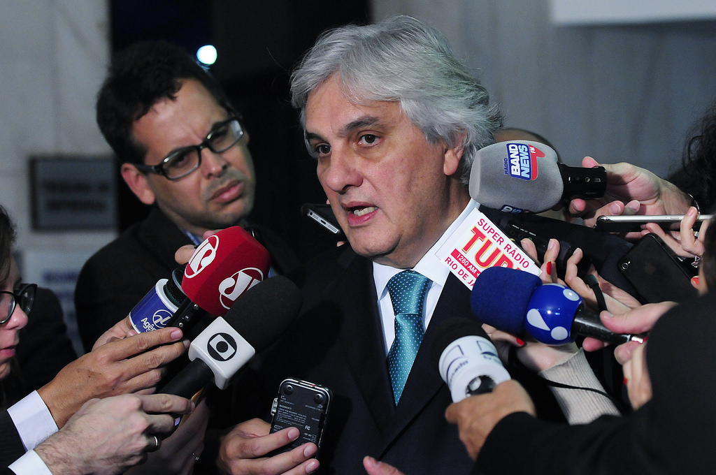 delcidio17810025484 822840080e b