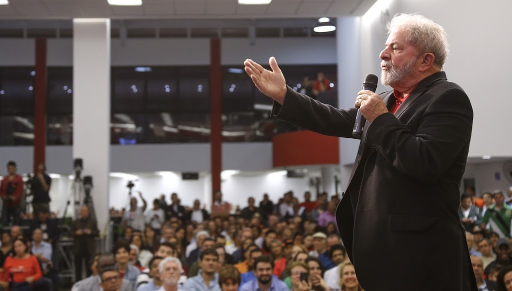 Ex-Pr Lula Memorial da Democracia 24