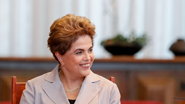 Dilma 27676633835 1227fa84e5 z