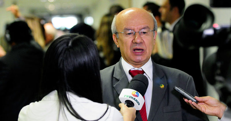 pimentel 2106