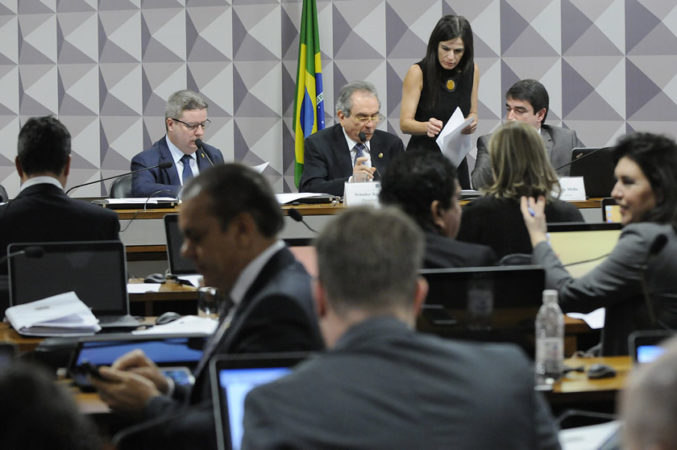 testemunha acusacao