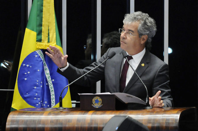 viana504842 d52565aea6 b