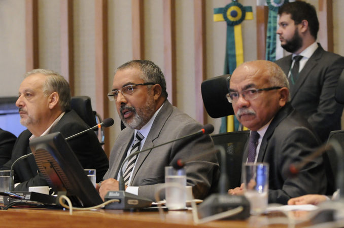 CLDF PUBLICAÇÃO ALE0048