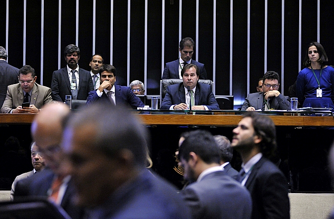 Câmara dos Deputados sessão deliberativa 11/4/2017