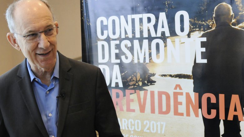 Rui Falcão