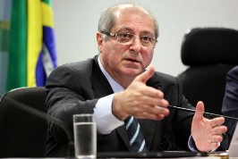 Para Paulo Bernardo, banda larga pode melhorar até o índice do PIB