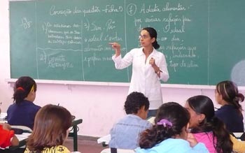 Bolsa Família: frequência escolar é cumprida por 14,7 mi de alunos