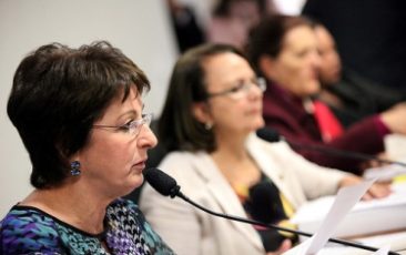 CPMI da Mulher: relatório de Ana Rita é aprovado por unanimidade