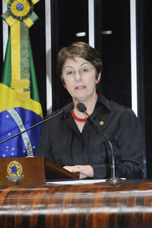 Ana Rita quer desmilitarização da PM e fim dos autos de resistência