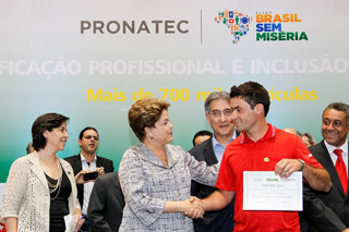 Dilma: Pronatec é um marco na história da formação profissional