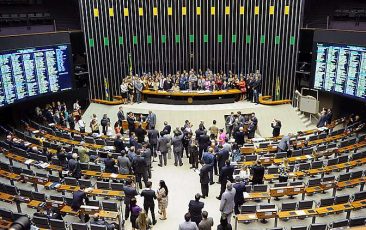 Câmara vota destaques do novo Código de Processo Civil