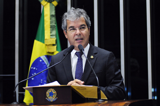 Viana: Brasil deu demonstração de defesa da internet livre
