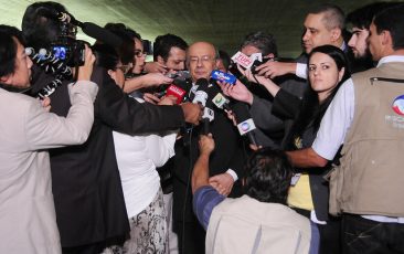 Ministro do TCU se nega a depor na CPI da Petrobras. Relator lamenta