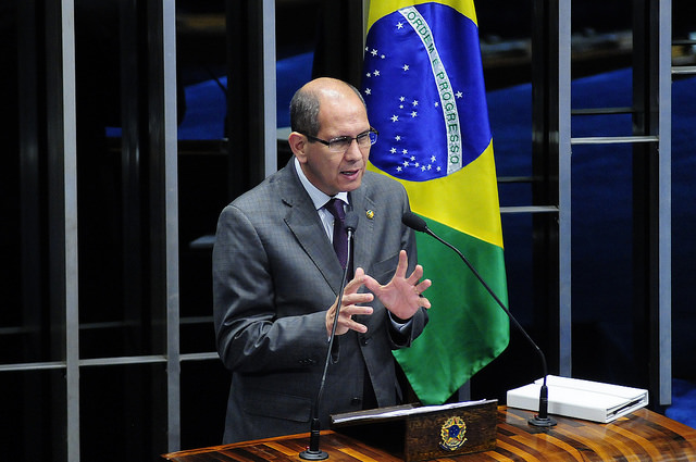 Aníbal comemora progresso do Brasil no IDH divulgado pela ONU