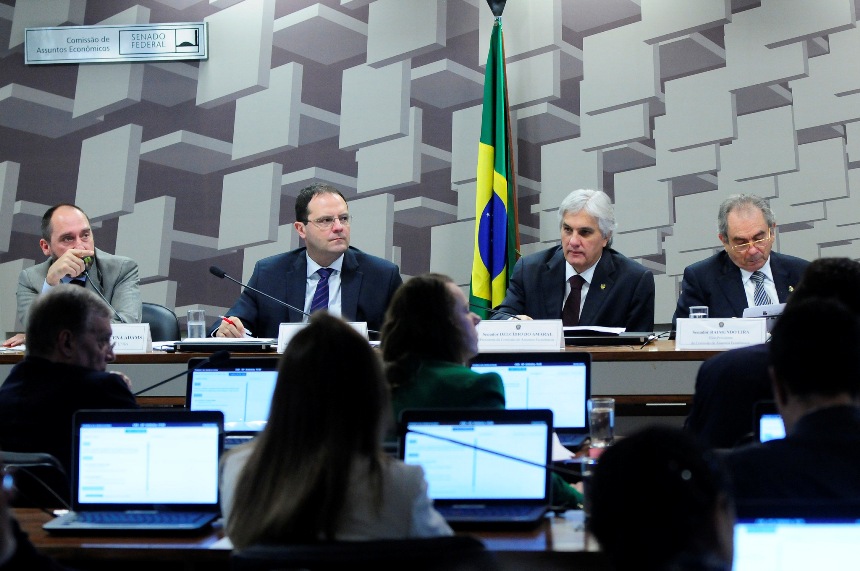 Nelson Barbosa e Luís Adams rejeitam tese apresentada por técnicos do TCU