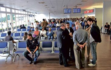 aeroporto o-popular-puxadinho-25-outubro-2011