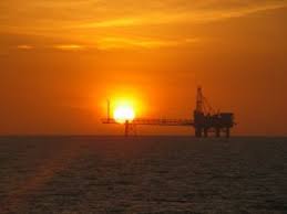 Pré-Sal bate novo recorde na produção de petróleo mensal: 798 mil barris/dia