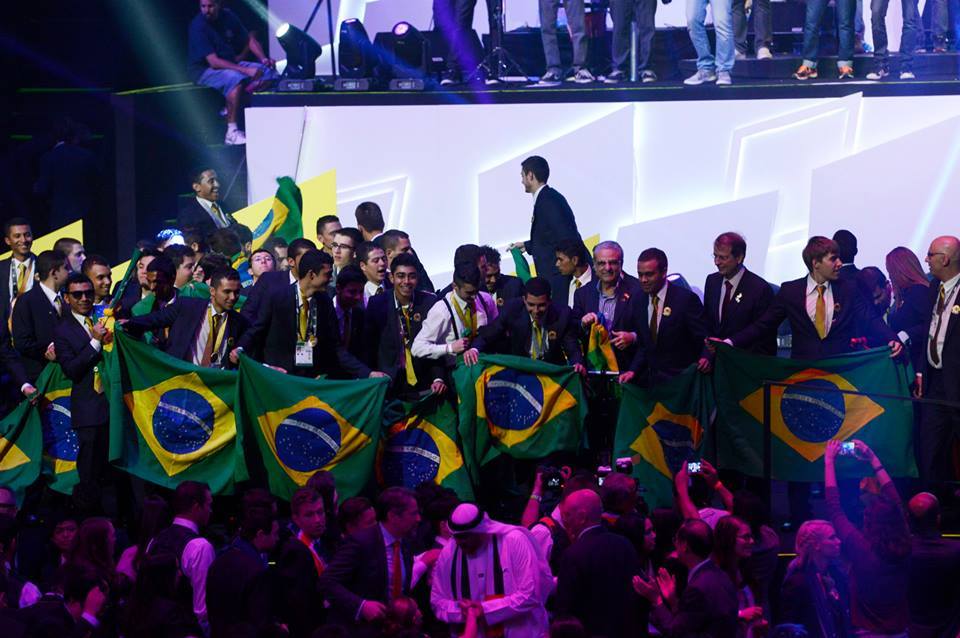 Brasil obtém 1º lugar e alunos do Pronatec garantem 25 das 27 medalhas