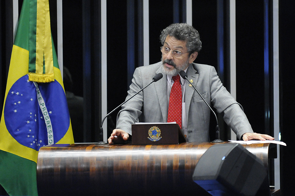 Paulo Rocha:Bolsa Família foi além de pôr comida na mesa dos muito pobres