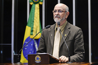 Lula é único líder capaz de unir forças progressistas do país, diz Donizeti