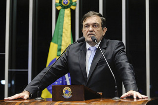 Pinheiro cobra foco nas votações e diz que crise contamina esferas políticas
