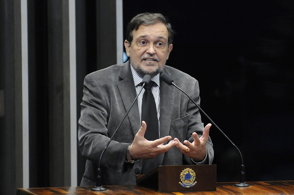 Pinheiro defende foco em propostas que alavanquem a economia brasileira