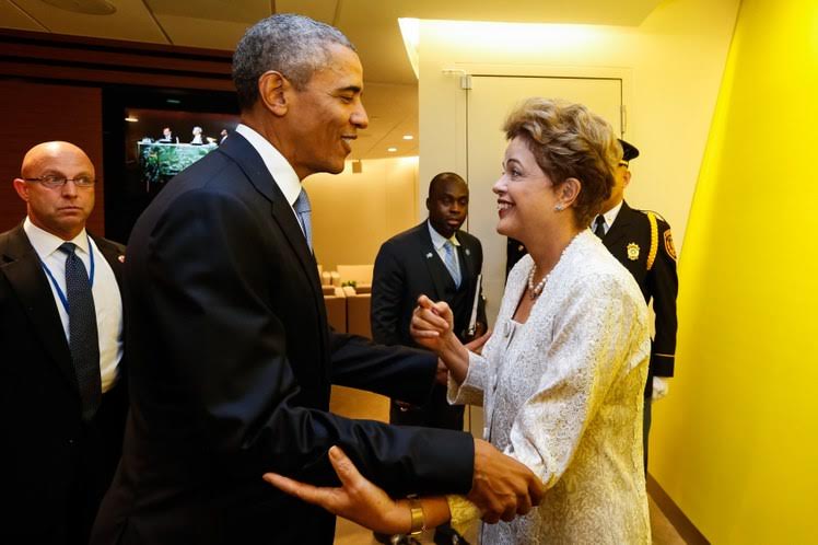 Obama liga para Dilma para agradecer à liderança do Brasil no acordo do clima