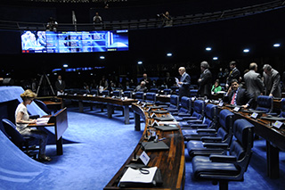 Senado aprova Medida Provisória que destina R$ 950 milhões a ministérios