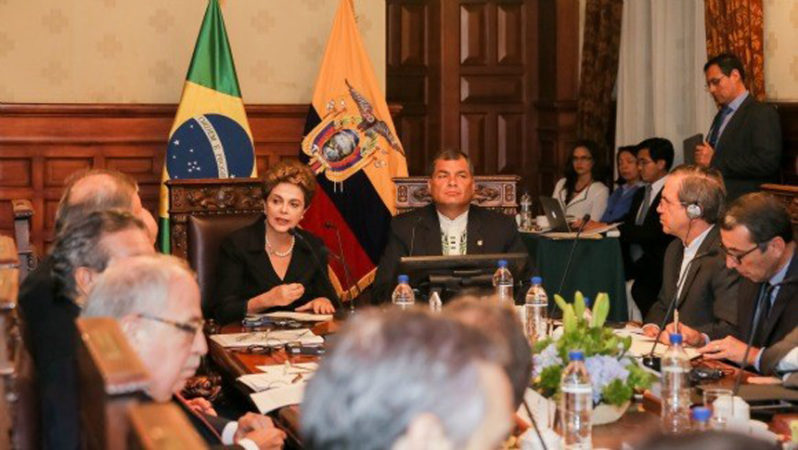 Em Quito, Dilma defende integração econômica: ‘Sairemos da crise em conjunto’