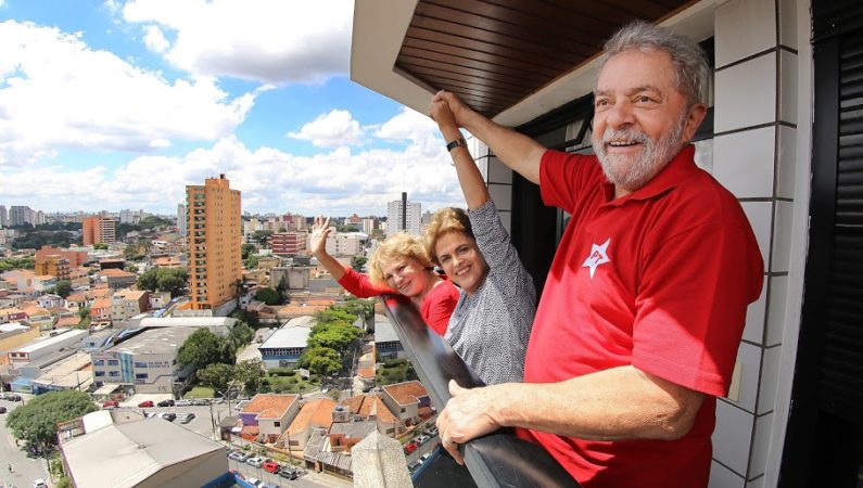 Senadores elogiam chegada de Lula ao ministério da presidenta Dilma