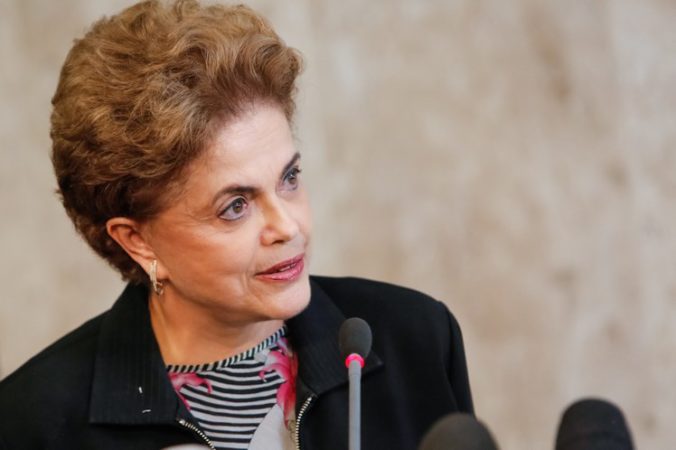 Dilma repudia tentativa de envolvê-la em iniciativa de Aloizio Mercadante