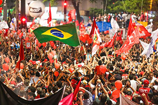 Rui Falcão chama para mobilizações no dia 31 e pede ‘vigilância permanente’