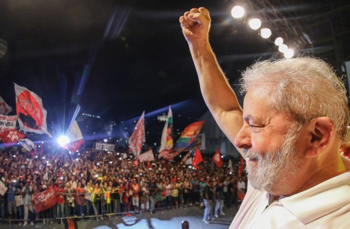 Para Lula, decisão da comissão montada por Cunha não quer dizer nada