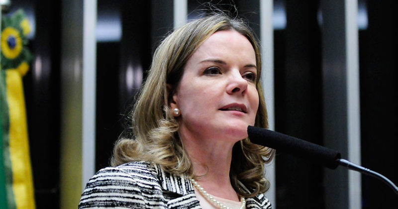 Pauta do “Brasil da política” difere da pauta do “Brasil real”, afirma Gleisi