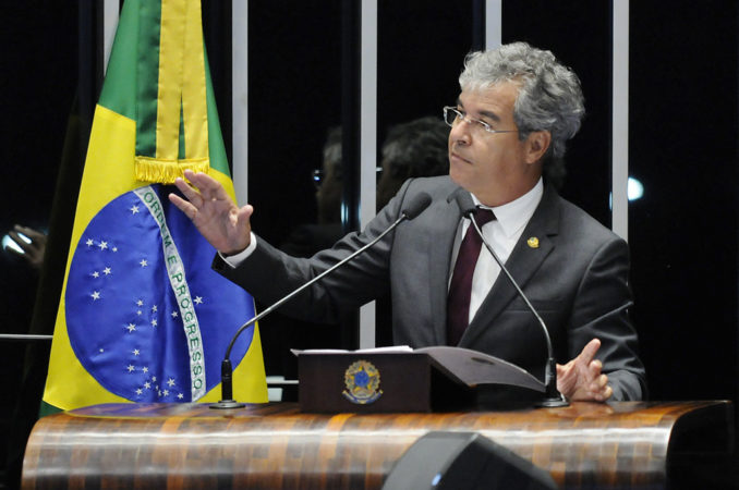 Proposta de Viana aprimora concessão de bolsas para pesquisas no Brasil