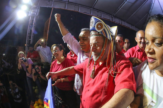 Precisamos consertar o País evitando impeachment, diz Lula