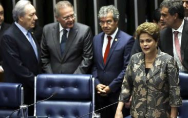dILMA-Rousseff-4