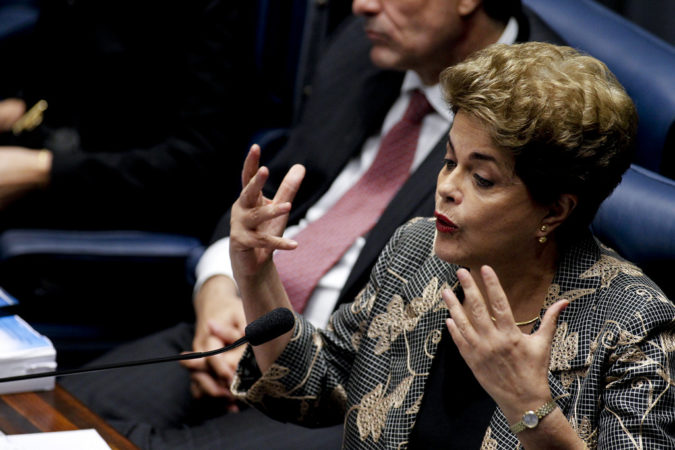 Dilma chama senadores à responsabilidade e reforça gravidade de ruptura