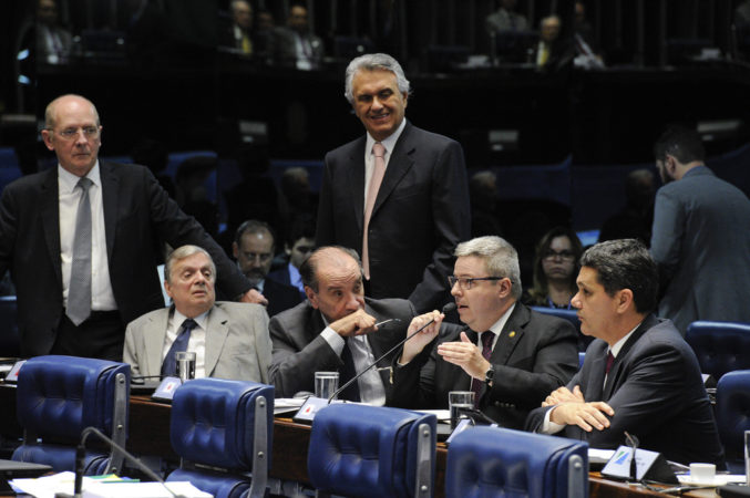 Neogovernistas tentam barrar depoimento de Ricardo Lodi. Ministro não deixa