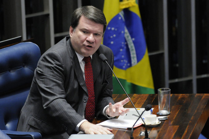 Lodi alerta: Brasil não terá mais segurança jurídica se houver impeachment