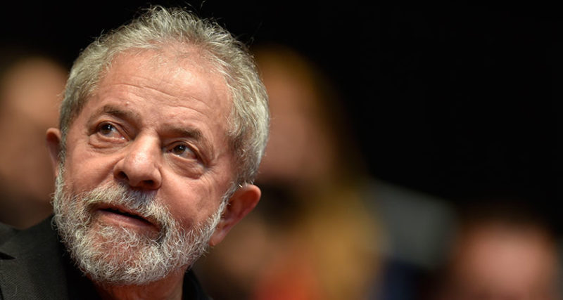 Não é do Lula: Justiça e condomínio Solaris reconhecem que triplex é da OAS