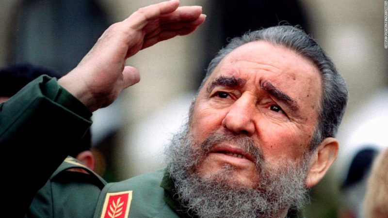 Presidente do PT divulga nota de pesar pela morte de Fidel