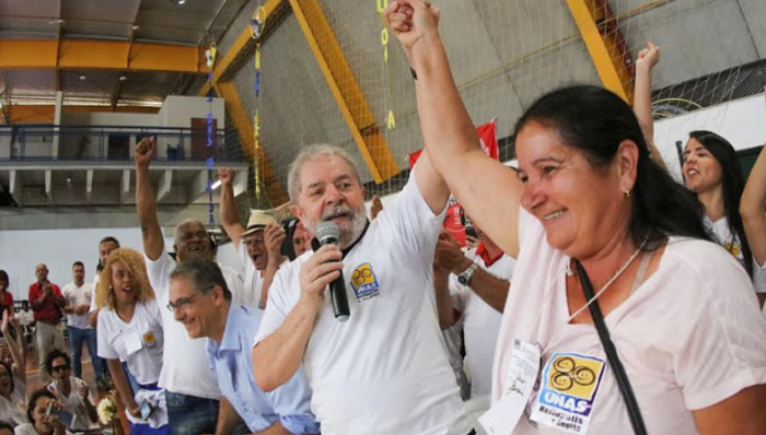 Lula: “Esse povo vai voltar a sentir orgulho de ser brasileiro”