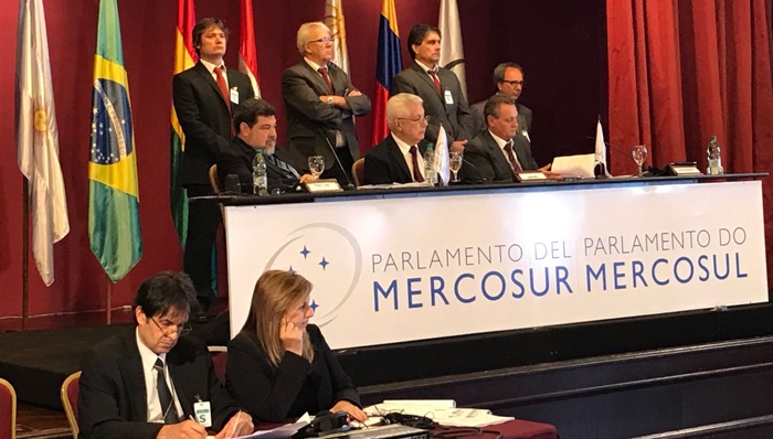 Arlindo Chinaglia é o novo presidente do Parlamento do Mercosul