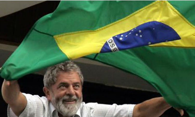 Lula: todos juntos para reconstruir o Brasil