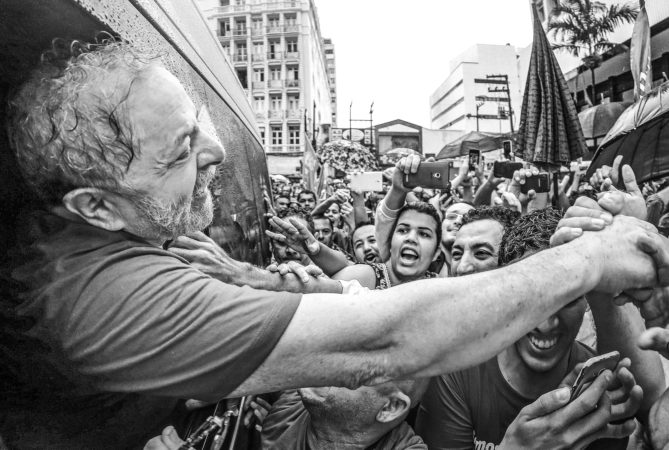 “The Guardian” publica carta de intelectuais e políticos britânicos em apoio a Lula