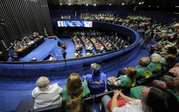 Reforma de Temer é um crime contra os brasileiros, diz Paim