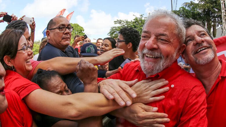 Eleitores são gratos aos governos Lula, aponta estudo