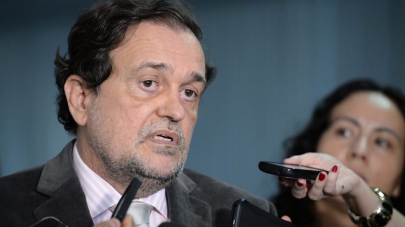 Pinheiro diz que diálogo poderia substituir vetos de Dilma à Lei das Antenas